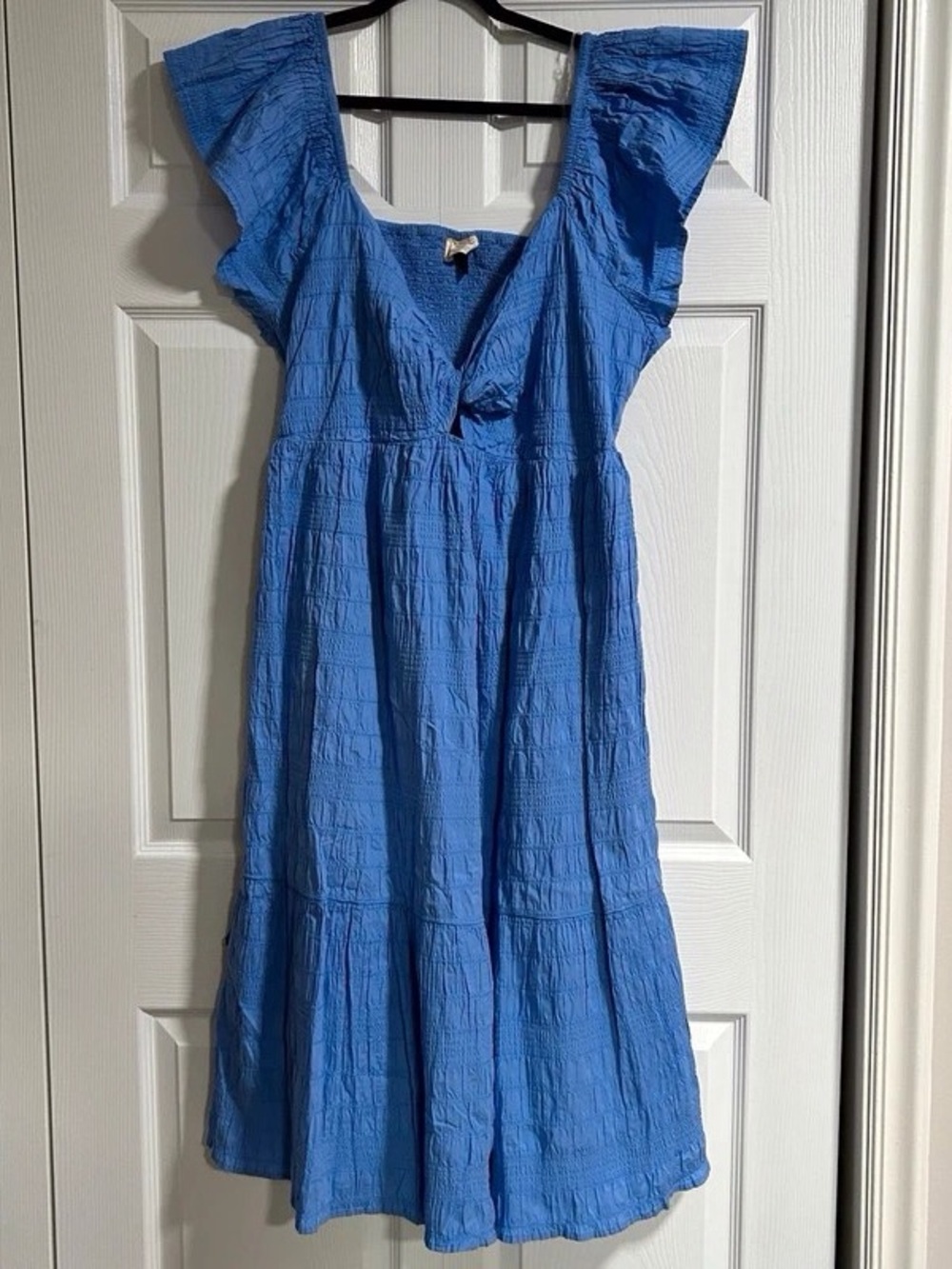 Women’s Blue Flutter-Sleeve V-Neck Midi Dress
